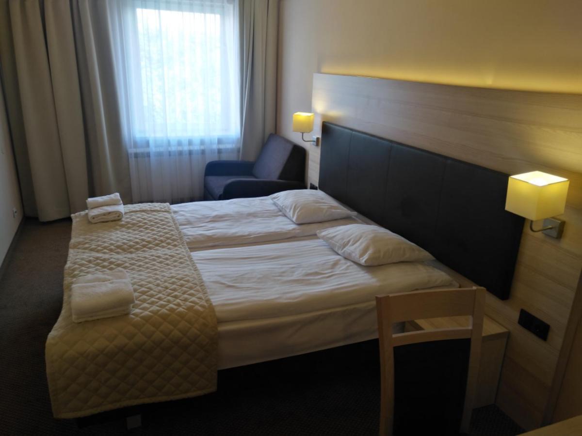 Spa Hotel Gloria Przemysl Ngoại thất bức ảnh
