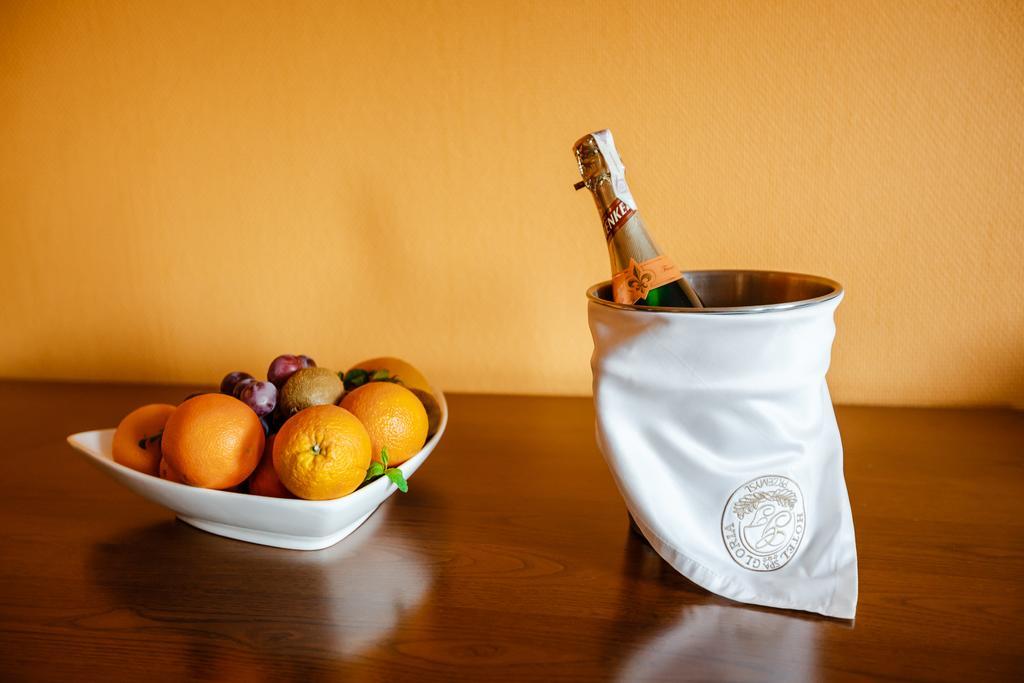 Spa Hotel Gloria Przemysl Ngoại thất bức ảnh