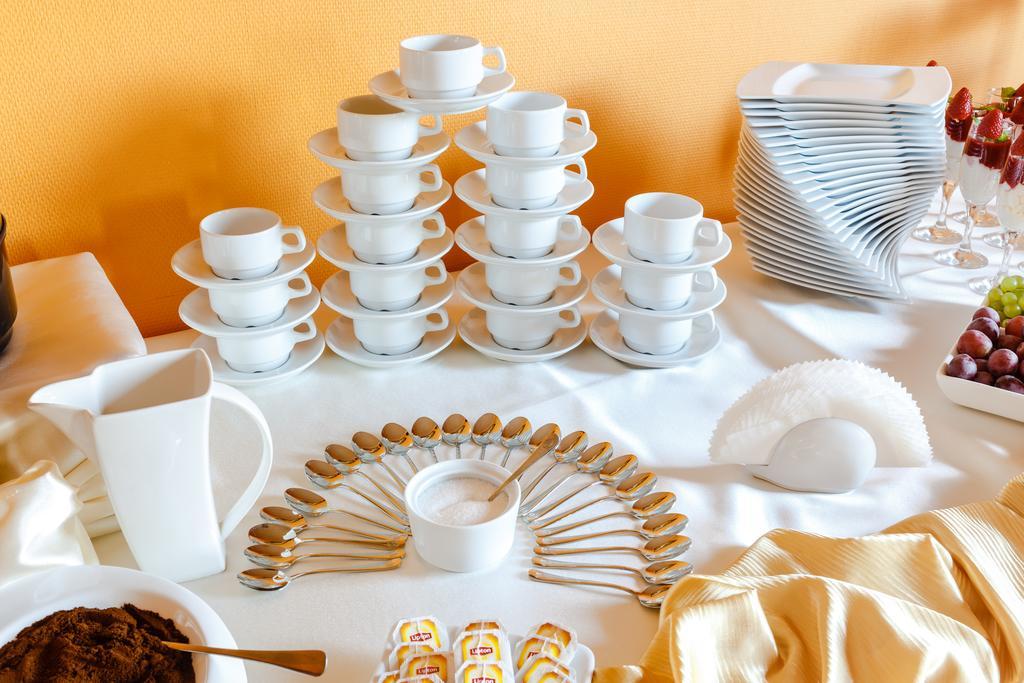 Spa Hotel Gloria Przemysl Ngoại thất bức ảnh