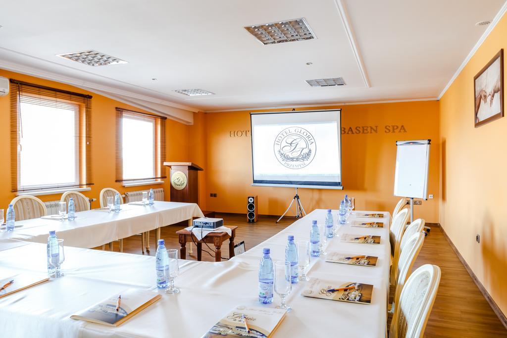 Spa Hotel Gloria Przemysl Ngoại thất bức ảnh